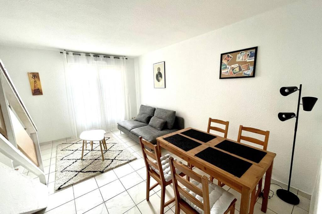 Duplex Moderne Proche De Toutes Commodites Bordeaux Kültér fotó