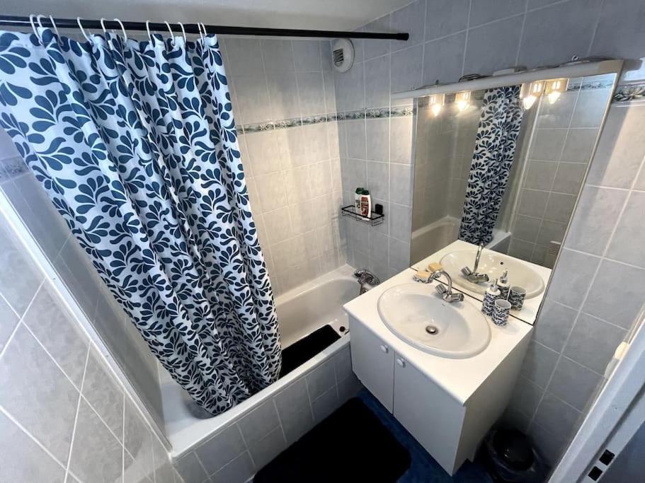 Duplex Moderne Proche De Toutes Commodites Bordeaux Kültér fotó